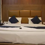 Hotel The Best Delhi International Airport