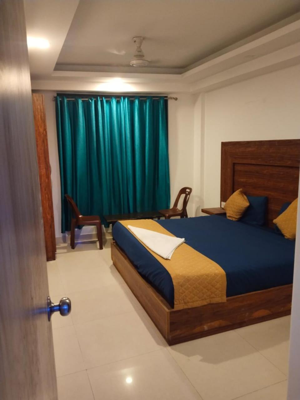 Hotel The Delhi International Airport New Delhi